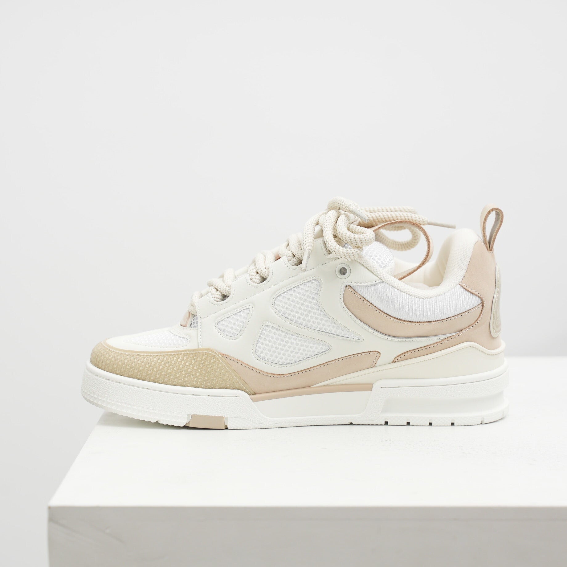 LV Skate Beige Signature