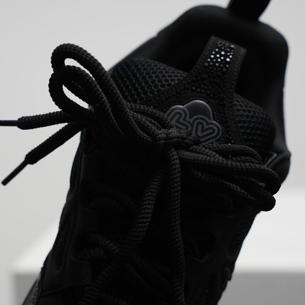 LV Skate Black Diamond